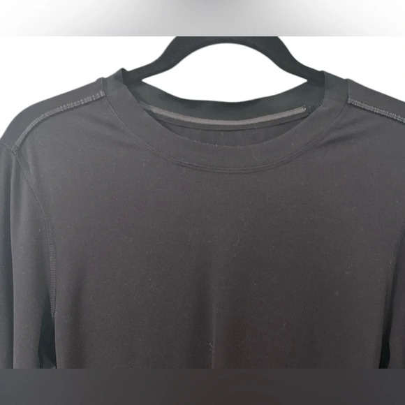 Lululemon long Sleeve
Black M - Picture 4 of 12